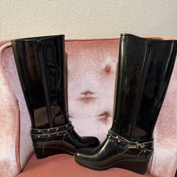 Y2K Bebe Rubber Rain Boots - Picture 3 of 6
